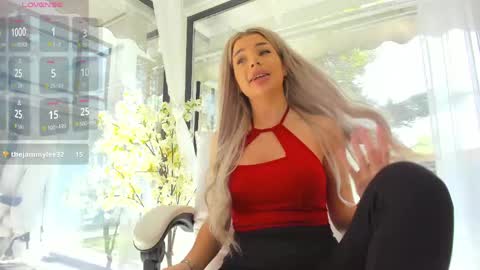 Snapshot of russian_ava chatting on 04-29-26, 07:34 Ava online show from 04-29-26, 07:34