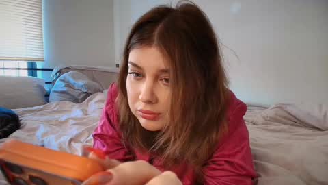 Alex online show from 10-23-25, 02:16