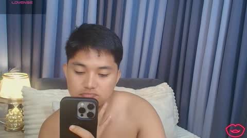 Snapshot of rustan_kepler chatting on 10-04-25, 11:52 rustan_kepler online show from 10-04-25, 11:52