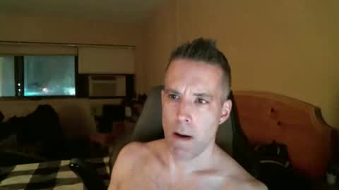 rustic_cuse_777 online show from 11-16-25, 05:02