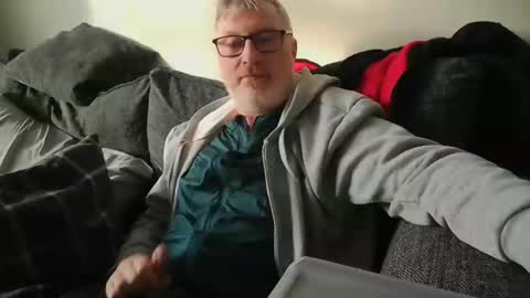 Snapshot of rusty69x chatting on 12-16-24, 11:22 rusty69x online show from 12-16-24, 11:22