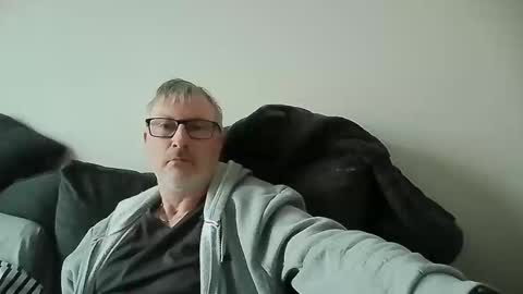 Snapshot of rusty69x chatting on 12-27-24, 12:01 rusty69x online show from 12-27-24, 12:01