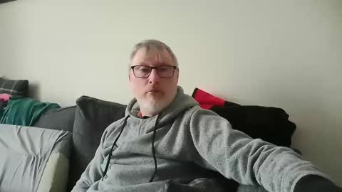 Snapshot of rusty69x chatting on 02-11-25, 11:21 rusty69x online show from 02-11-25, 11:21