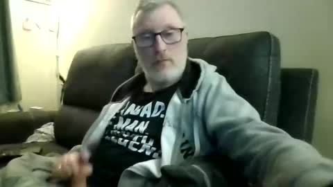 Snapshot of rusty69x chatting on 11-21-25, 03:49 rusty69x online show from 11-21-25, 03:49