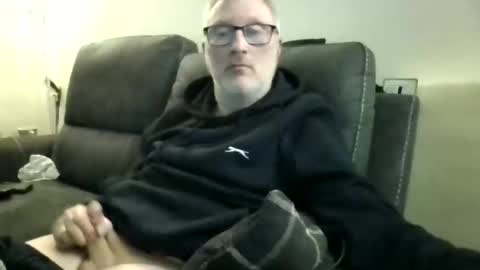 Snapshot of rusty69x chatting on 12-03-25, 02:52 rusty69x online show from 12-03-25, 02:52