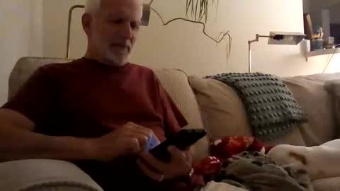 Snapshot of rustyx22 chatting on 09-12-25, 01:17 Rusty online show from 09-12-25, 01:17