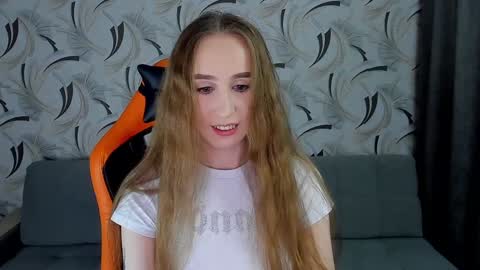 Snapshot of rut___willis chatting on 12-09-24, 02:13  MiR  online show from 12-09-24, 02:13