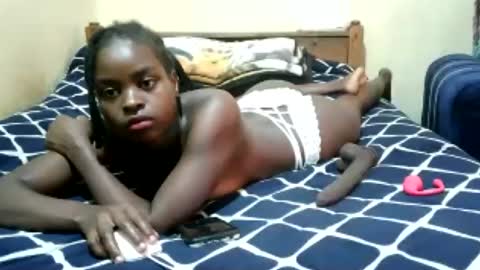 ruu_prettygal online show from 06-18-26, 07:41