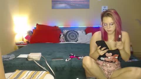 ruxandradanny online show from 12-02-25, 02:01