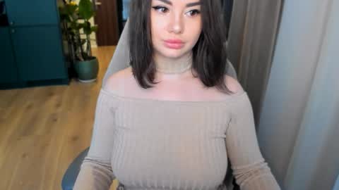 Ruby Help me to reach 100 thumbs up  online show from 11-26-25, 12:17