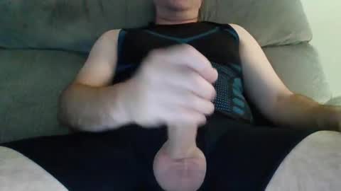 Snapshot of ryan4fps chatting on 05-07-26, 10:26 ryan4fps online show from 05-07-26, 10:26