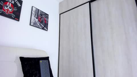 Ryan  online show from 02-21-25, 08:07