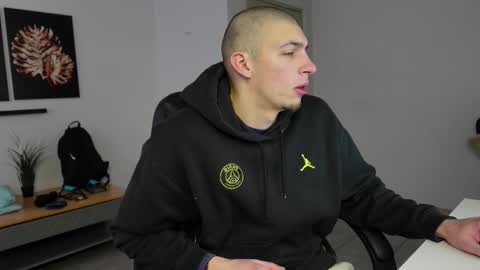 Snapshot of ryan_dozer chatting on 02-08-26, 07:23 RYAN DOZER online show from 02-08-26, 07:23