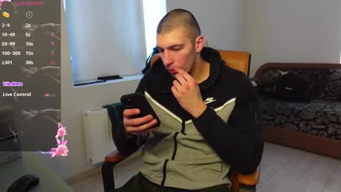 Snapshot of ryan_dozer chatting on 02-14-26, 07:05 RYAN DOZER online show from 02-14-26, 07:05