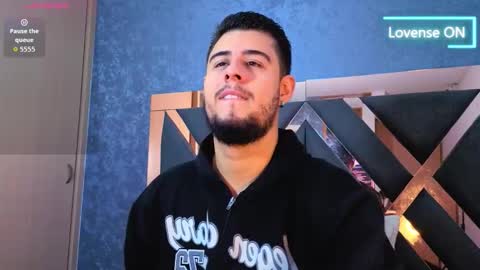 Snapshot of ryan_evanns chatting on 11-05-25, 11:10 R Y A N online show from 11-05-25, 11:10