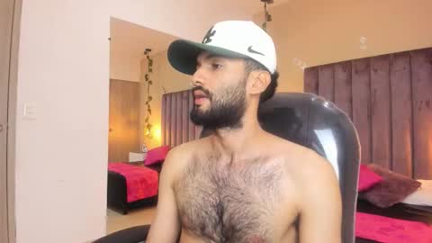 ryan_jackson_ online show from 11-04-25, 04:22