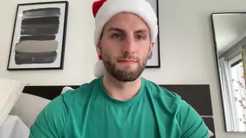 Snapshot of ryanandchadcb chatting on 12-05-24, 06:00 Ryan  Chad online show from 12-05-24, 06:00