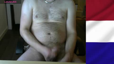 Snapshot of ryanbi38 chatting on 02-26-25, 08:44 Ryan online show from 02-26-25, 08:44