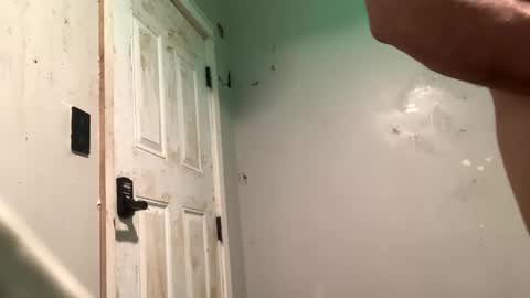 Snapshot of ryanbishops01 chatting on 10-25-25, 11:29 Ryland online show from 10-25-25, 11:29