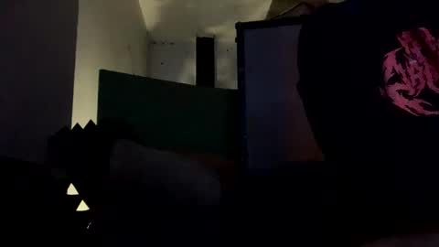 Snapshot of ryanbishops01 chatting on 11-02-25, 09:28 Ryland online show from 11-02-25, 09:28