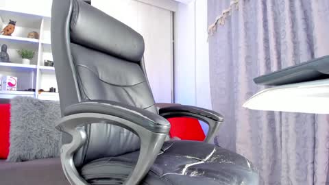 Snapshot of ryanboy30 chatting on 12-05-24, 01:28 ryanboy30 online show from 12-05-24, 01:28