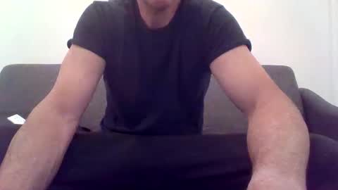 Snapshot of ryand066 chatting on 04-11-26, 01:43 ryand066 online show from 04-11-26, 01:43