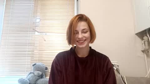 Snapshot of ryanelkan chatting on 11-10-25, 06:56 Chloe online show from 11-10-25, 06:56