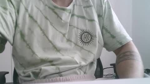 ryanhoffmann15 online show from 10-21-25, 12:17