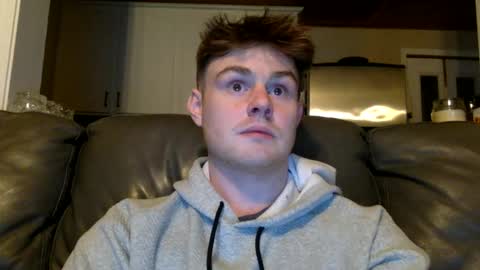 ryanhung_57 online show from 02-21-25, 04:29