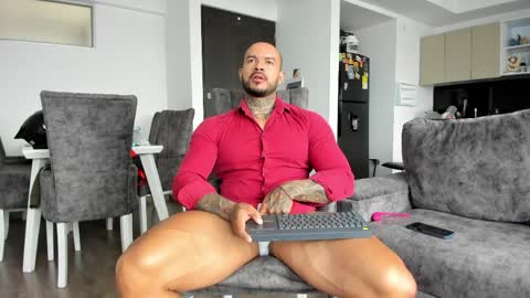 Ryan online show from 04-06-26, 12:28