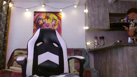 Snapshot of ryann_blue_ chatting on 02-12-25, 10:37 Ryan Blue ig ryannblue online show from 02-12-25, 10:37