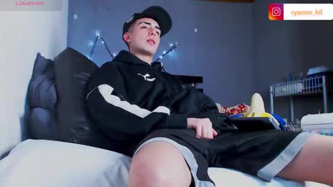 Ryannhill  online show from 09-11-25, 06:13