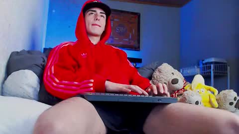 Snapshot of ryannhill_ chatting on 02-04-26, 09:04 Ryannhill online show from 02-04-26, 09:04