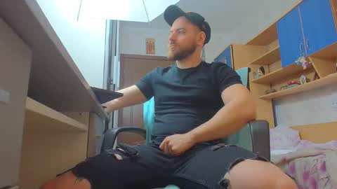 Ryanstone  online show from 02-06-26, 05:34