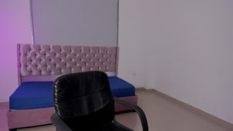 Snapshot of ryo_kush0 chatting on 08-05-26, 12:52 ryo_kush0 online show from 08-05-26, 12:52