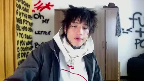 Snapshot of ryoko_vishnu chatting on 07-10-26, 12:04 Ryoko online show from 07-10-26, 12:04