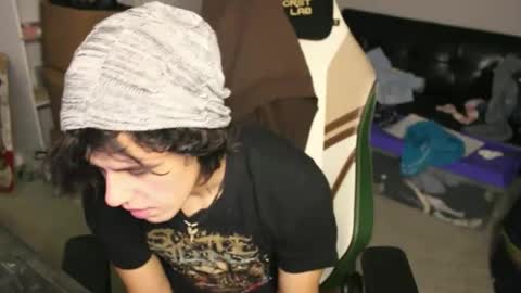 Ryot3 online show from 12-19-25, 01:23