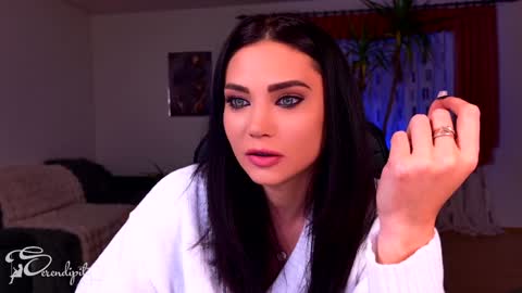 Snapshot of s3r3ndipity chatting on 12-18-24, 02:10 Y online show from 12-18-24, 02:10