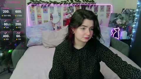 Snapshot of s_katekisa_ss chatting on 12-13-24, 09:20 Kate online show from 12-13-24, 09:20