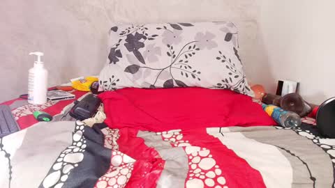 s_sofia_ online show from 01-11-25, 10:18