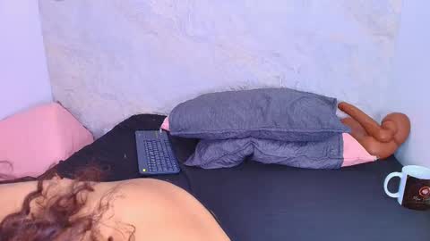 s_sofia_ online show from 03-07-25, 08:00