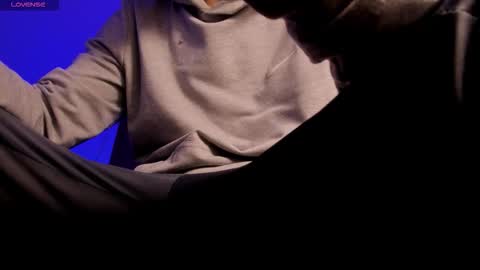 Snapshot of s_sven chatting on 02-05-26, 08:35 Steven Independent online show from 02-05-26, 08:35