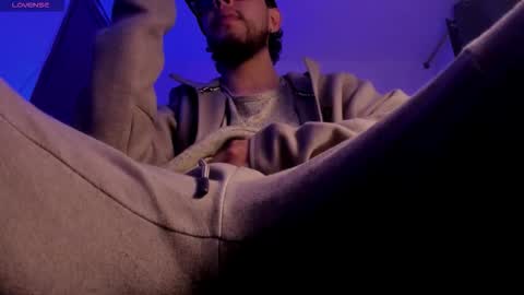 Snapshot of s_sven chatting on 03-08-26, 12:08 Steven Independent online show from 03-08-26, 12:08