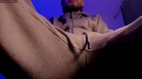 Snapshot of s_sven chatting on 03-08-26, 02:59 Steven Independent online show from 03-08-26, 02:59