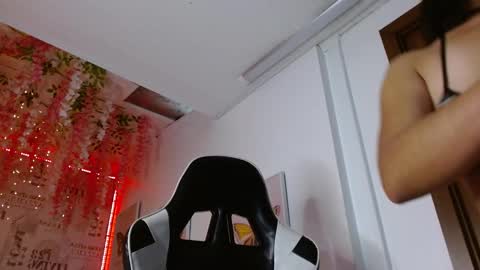 1 online show from 01-10-26, 12:07