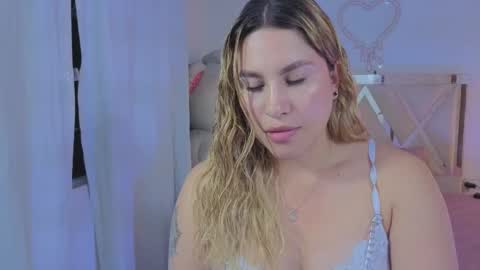 saaya_tay online show from 03-11-26, 03:56