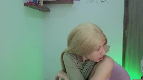 S A B A H A online show from 10-30-25, 02:35