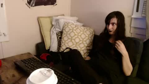 sabinewinters online show from 04-12-26, 01:21