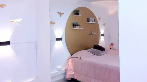 Snapshot of sabrina_cutee chatting on 12-04-25, 07:33 Sabrinaaa online show from 12-04-25, 07:33