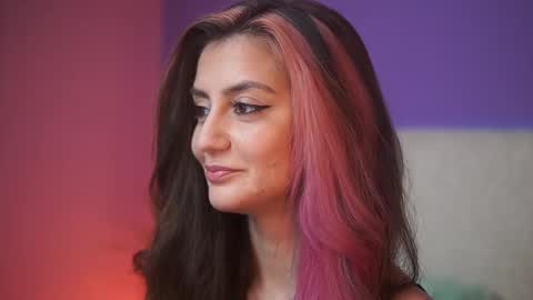  Sabrina  online show from 12-13-25, 09:53